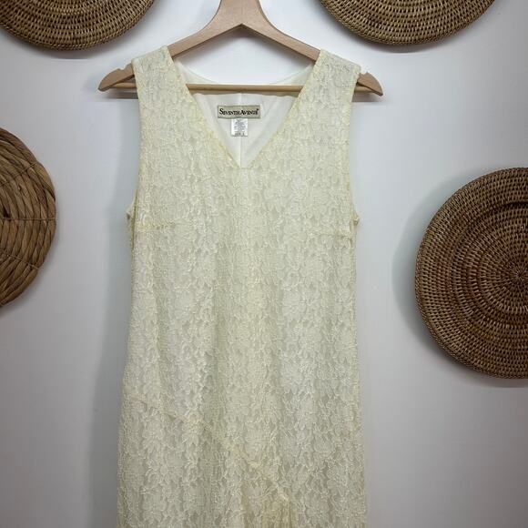 Vintage Y2K 2000s Seventh Avenue Cream Lace Asymmetrical Handkerchief Dress 8 - Picture 5 of 8